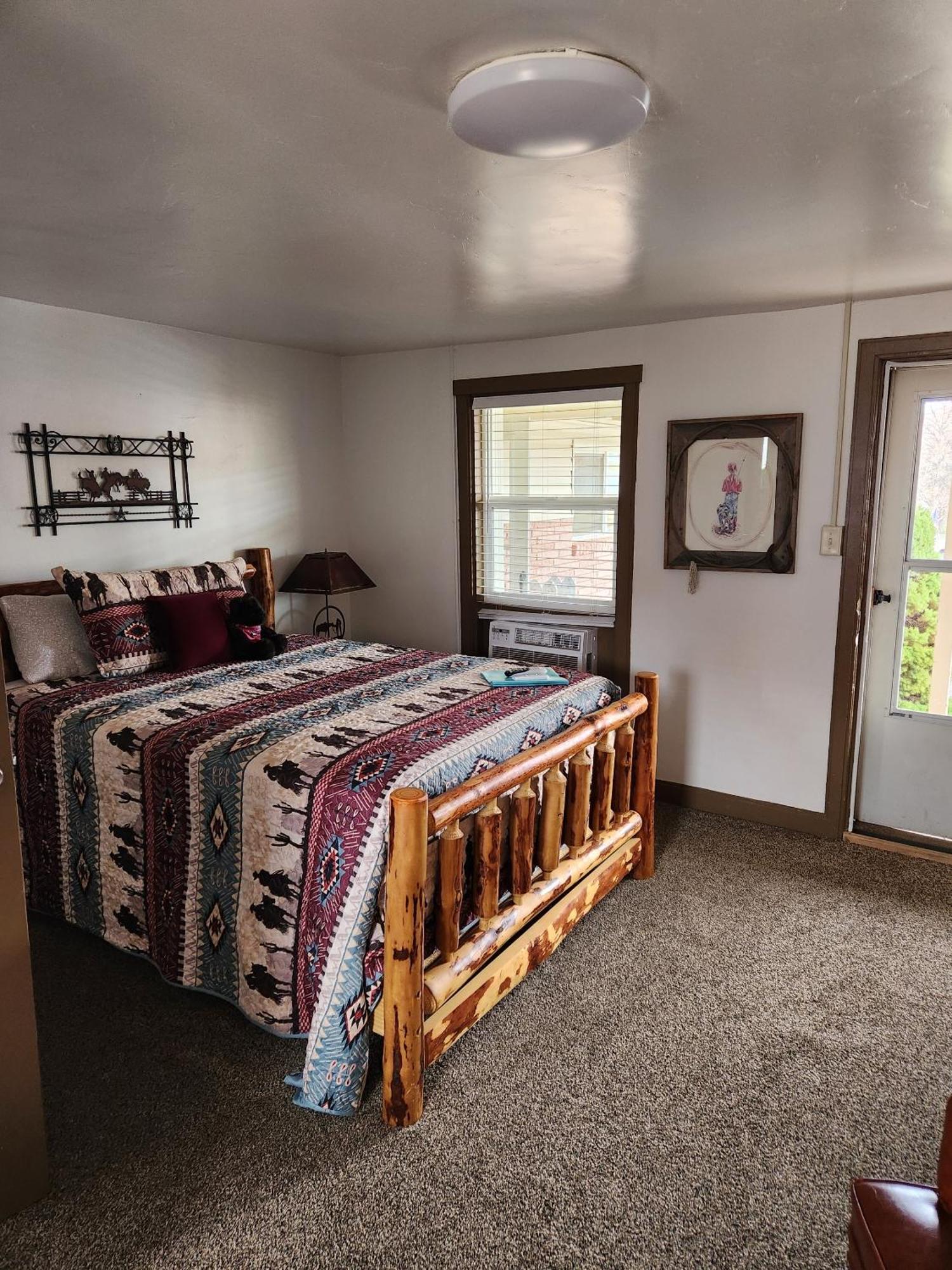 Cowboy Country Inn Escalante Room photo