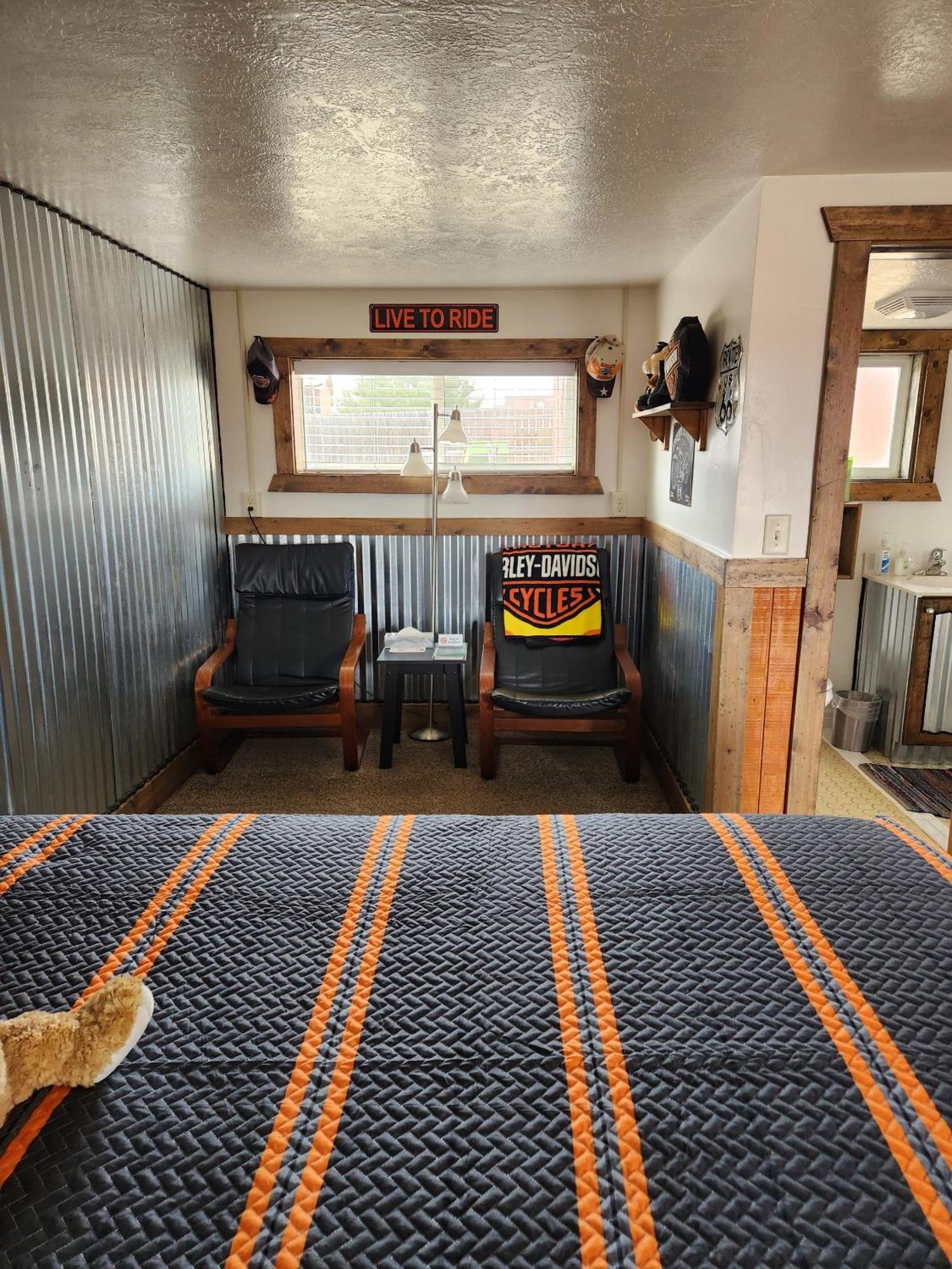 Cowboy Country Inn Escalante Room photo