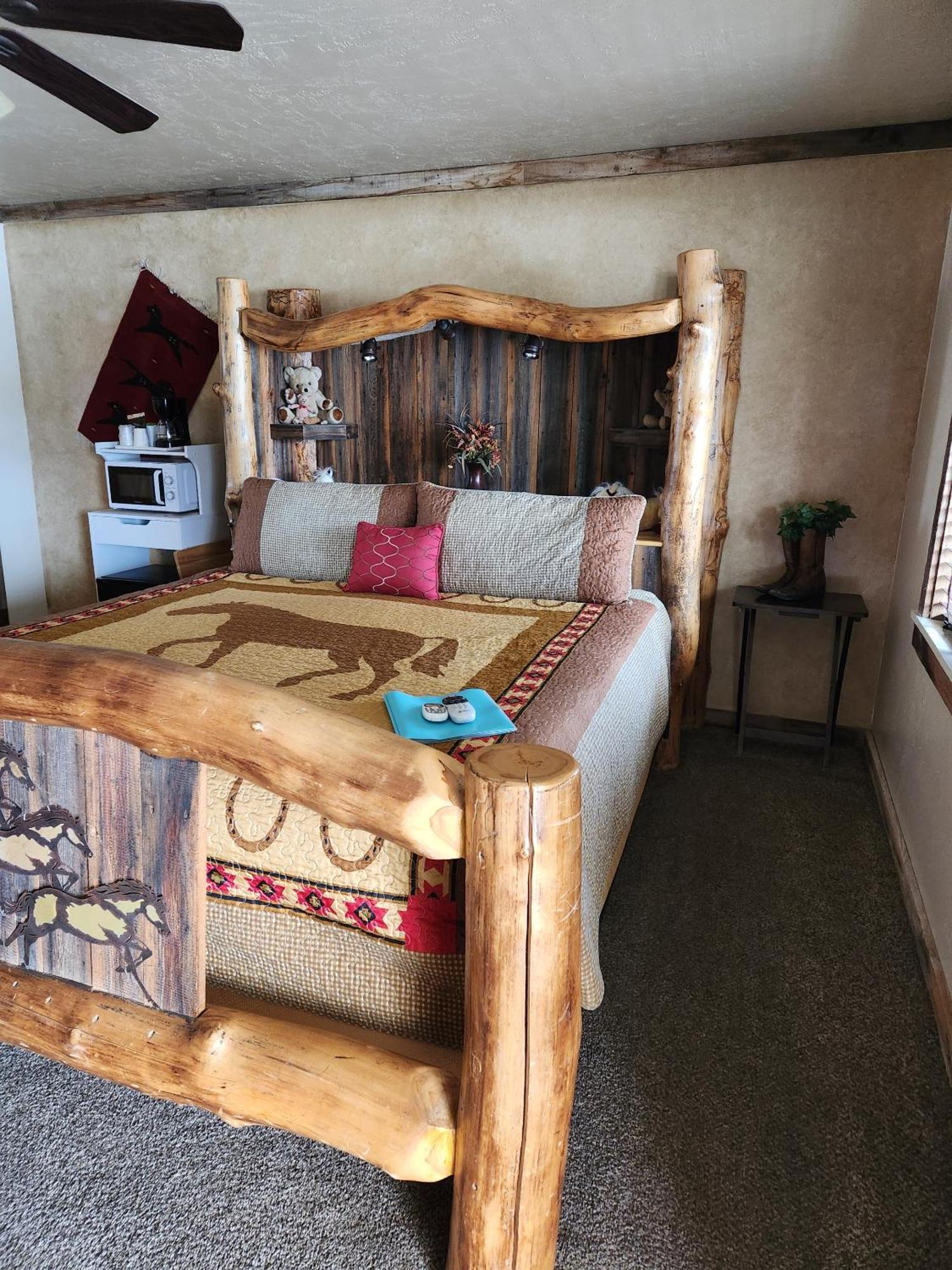 Cowboy Country Inn Escalante Room photo